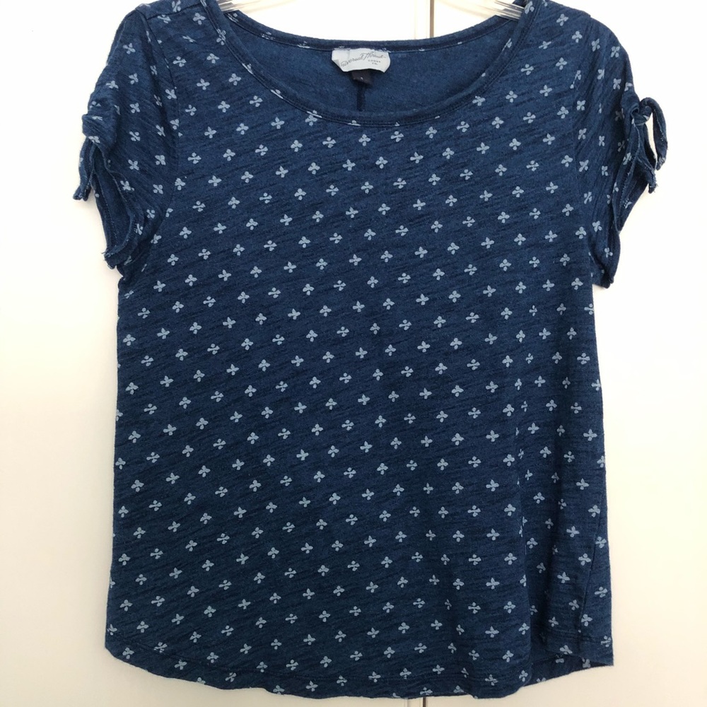 Universal Thread Short Sleeve Top